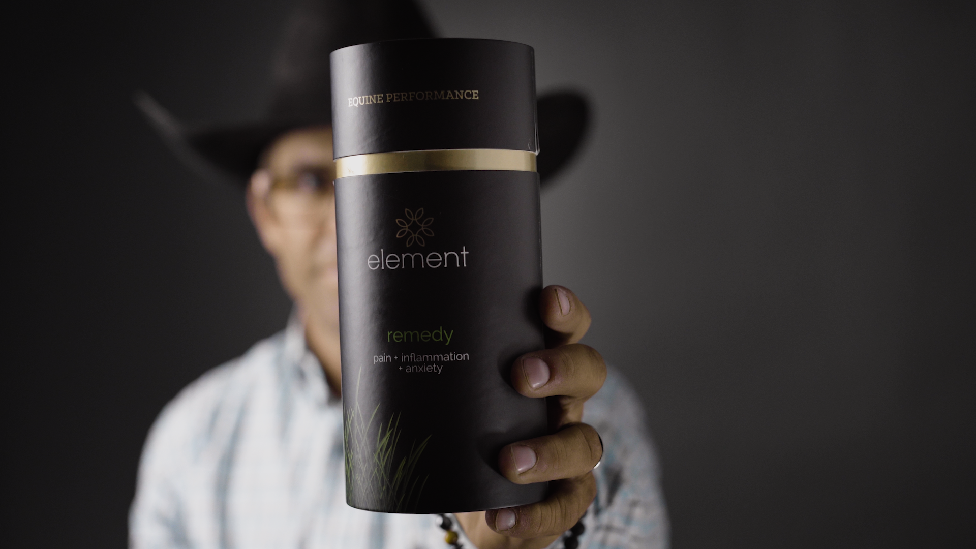 Equine supplement bottle